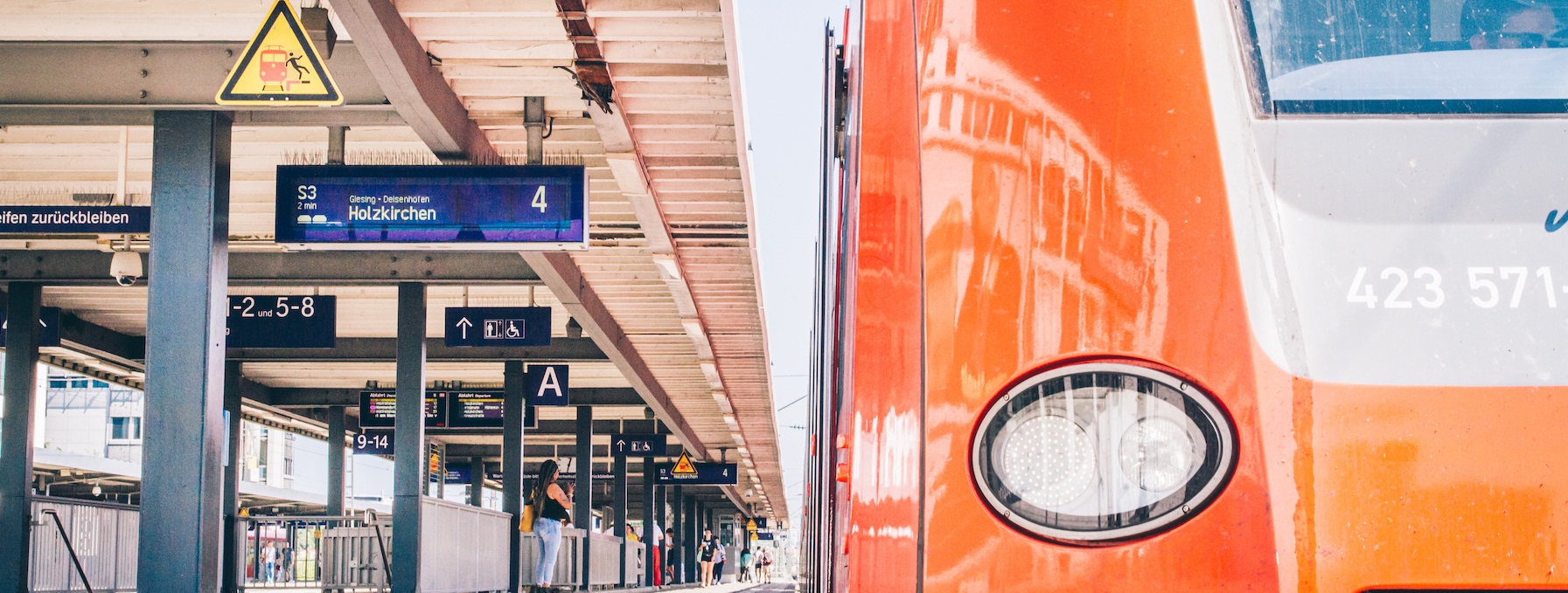 1. Münchner SBahnVertrag • Bayerns Verkehrsministerin