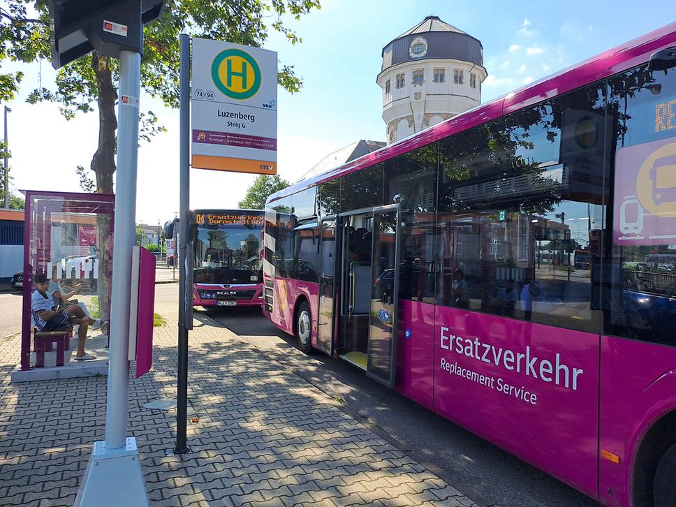 Ersatzverkehr auf der Riedbahn