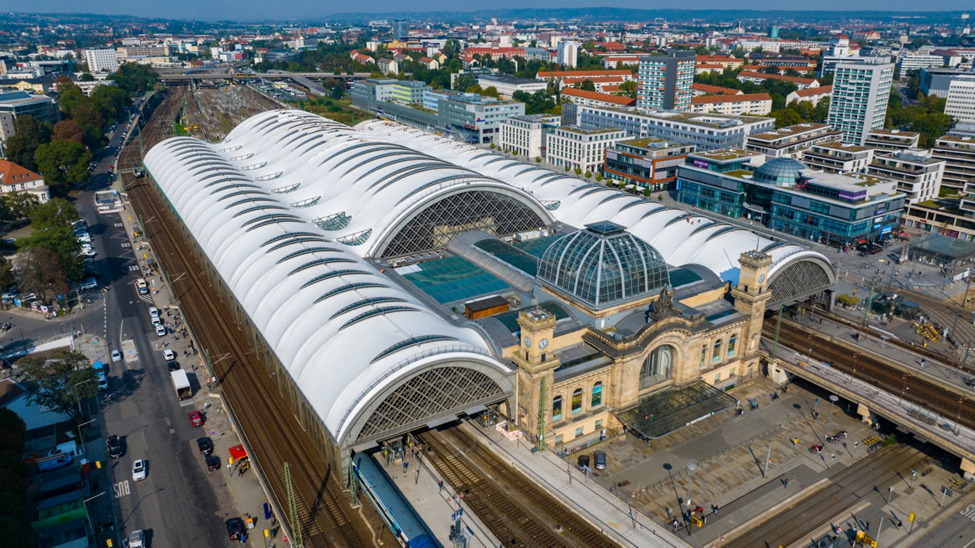 Dresden Hauptbahnhof nach der Dachsanierung - September 2024