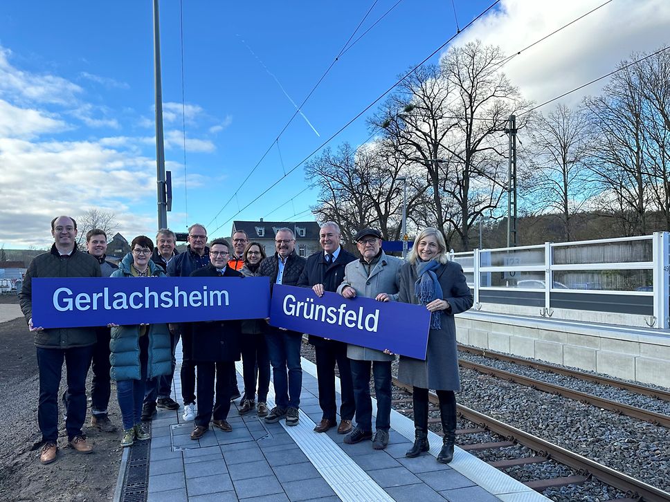 Feierliche Inbetriebnahme der Bahnhöfe Gerlachsheim und Grünsfeld (Foto: DB AG)