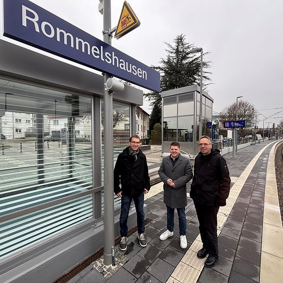 von links nach rechts: Nikolaus Hebding, Benedikt Paulowitsch, Dr. Jürgen Wurmthaler (Foto: DB AG / Jürgen Schirm)